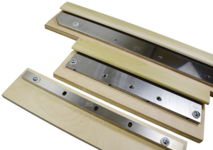 Polar 78 Standard Blade 18 Holes Polar Knife Paper - Blade (500x333), Png Download