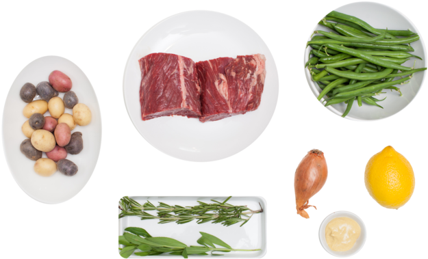 Seared Hanger Steak With Rosemary Fingerling Potatoes - Rosemary Potatoes And Steak (700x467), Png Download