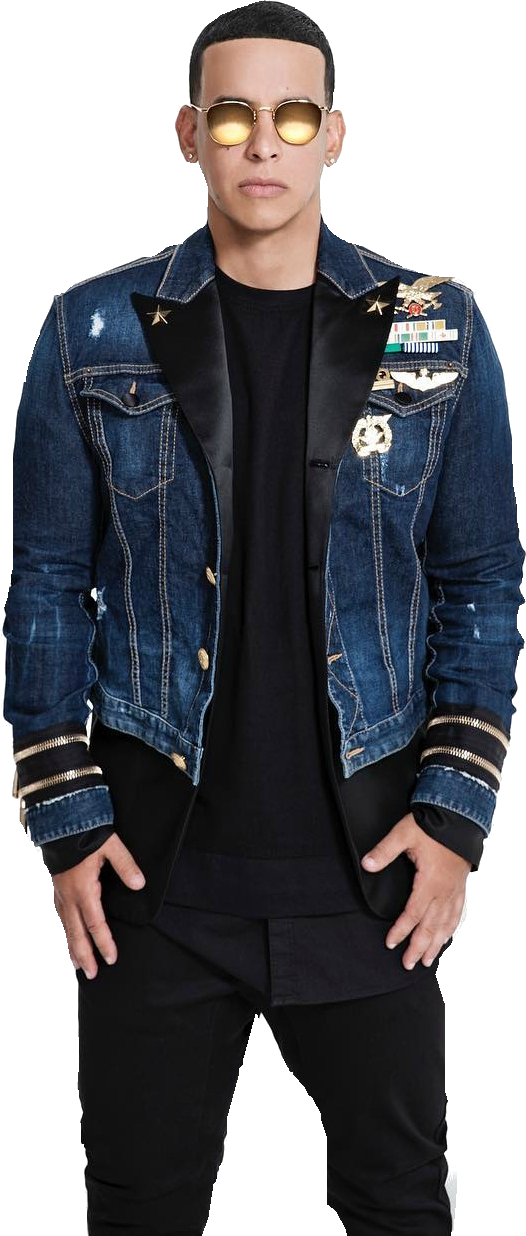 Dy Photoshooting Septiembre - Daddy Yankee (526x1236), Png Download