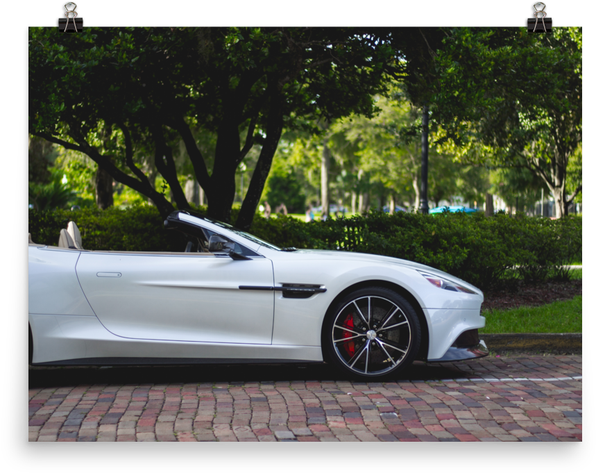 Aston Martin Poster - Mezzi Di Trasporto Macchine (1000x1000), Png Download