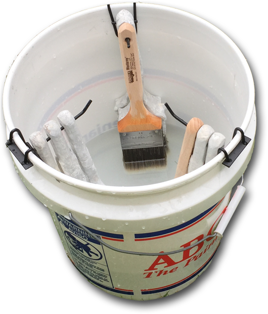 Bucket Holding Paintbrush Water Hangers - Paintbrush (536x630), Png Download