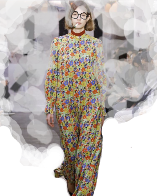 Although Italy Is A Crucial Distribution Area, 247showroom - Fashion Show (320x400), Png Download