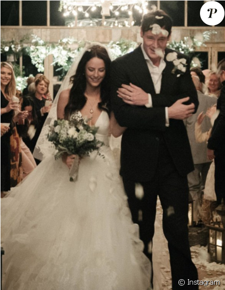 Kaya Scodelario A Épousé Benjamin Walker Au Mois De - Kaya Scodelario Y Su Bebe (950x591), Png Download