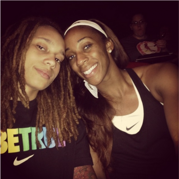 A Slam Dunk For Love - Brittney Griner (760x579), Png Download