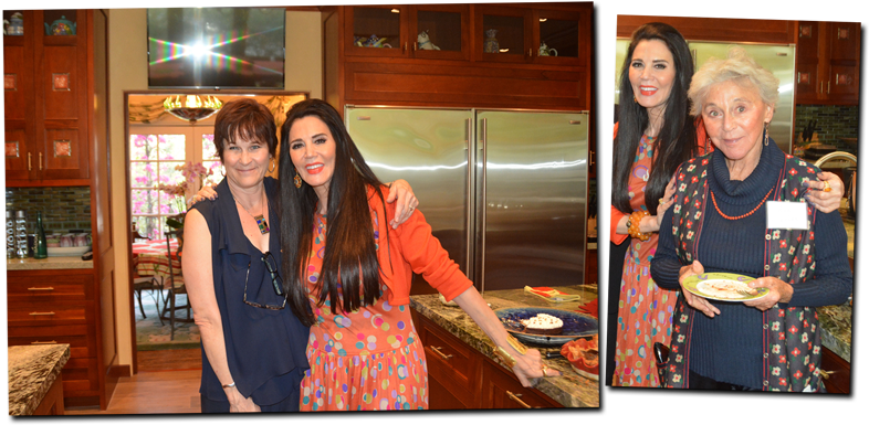 Renwomen Together - Girl (800x407), Png Download