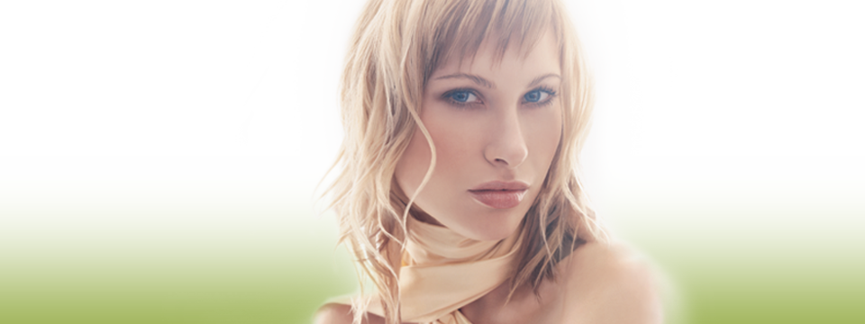 Round Rock - Pixie Bangs With Long Hair (960x360), Png Download