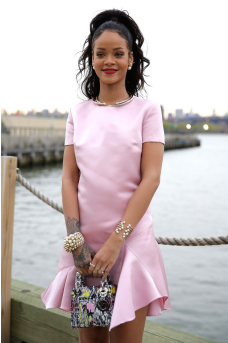12 Times Rihanna Delivered In Dior - Rihanna (608x342), Png Download