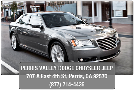 Perris Valley Dodge Chrysler Jeep - Chrysler 300c 2014 V8 (445x300), Png Download
