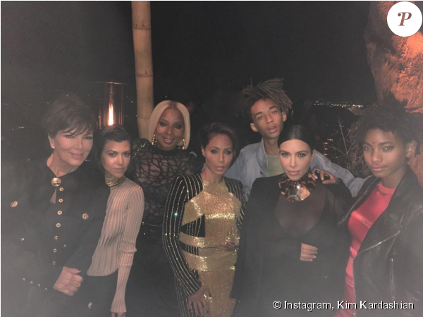 Kris Jenner, Kourtney Kardashian, Mary J - Kim Kardashian (950x449), Png Download