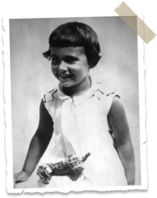 Up In South Africa In The Late 1950's, London-based - Anne Frank As A Child (324x408), Png Download
