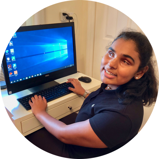 Photo Of A Young Girl Sitting At A Large Computer Monitor - Personal Computer (536x536), Png Download