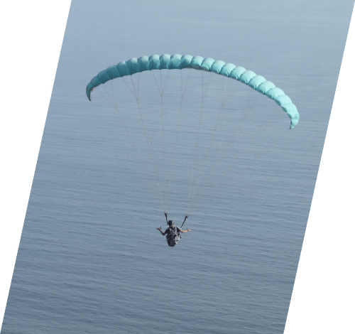 Over Miraflores - Paragliding - Lima (500x470), Png Download