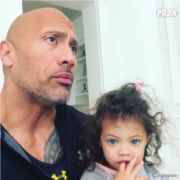 Dwayne Johnson Déjà Papa D'une Petite Fille De Deux - Dwayne Johnson Petite Fille (950x597), Png Download