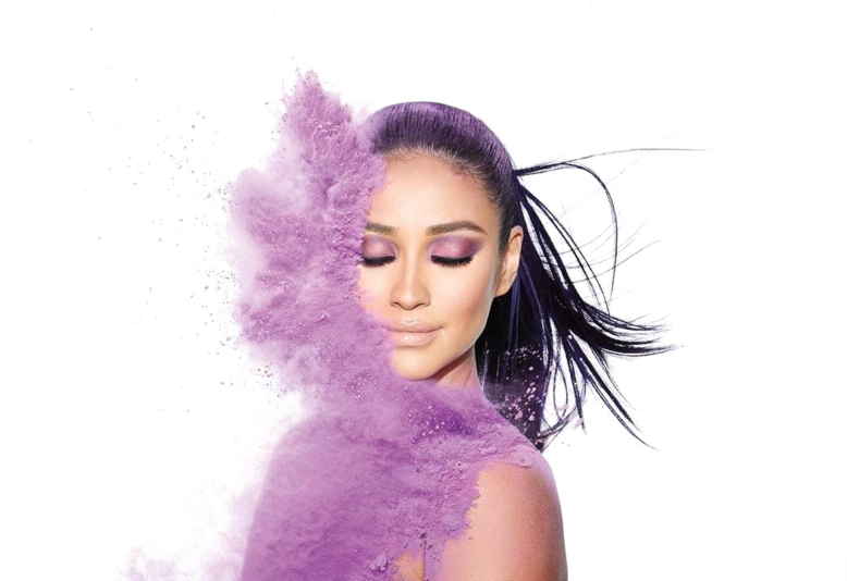 Shay Mitchell Png Transparent Image - Smashbox Cosmetics Shay Mitchell (800x533), Png Download