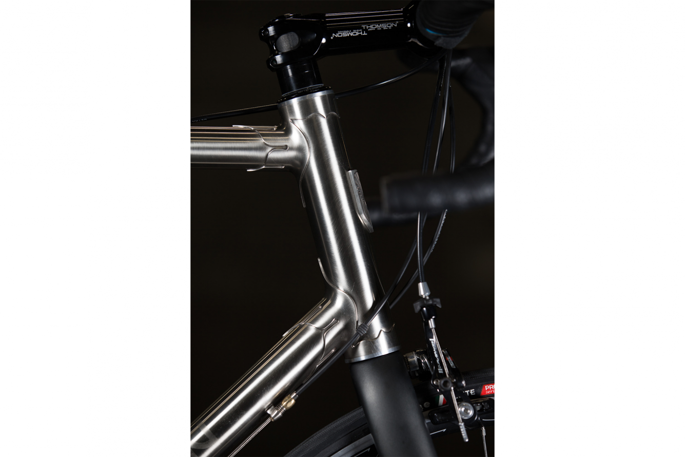 [show Thumbnails] - Hybrid Bicycle (1335x890), Png Download