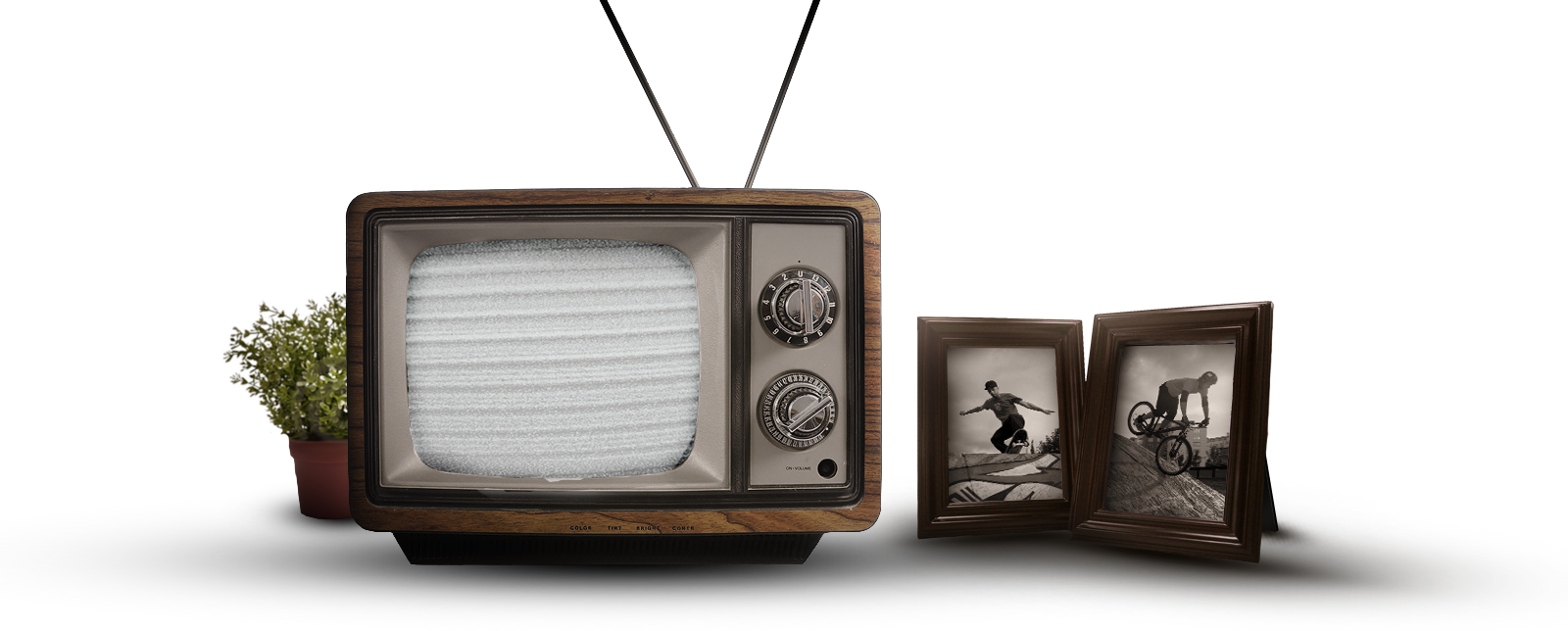 Now On Extreme Sports Channel - Old Box Tv Png (1600x644), Png Download
