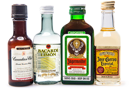 Mini Alcohol Bottles (443x306), Png Download