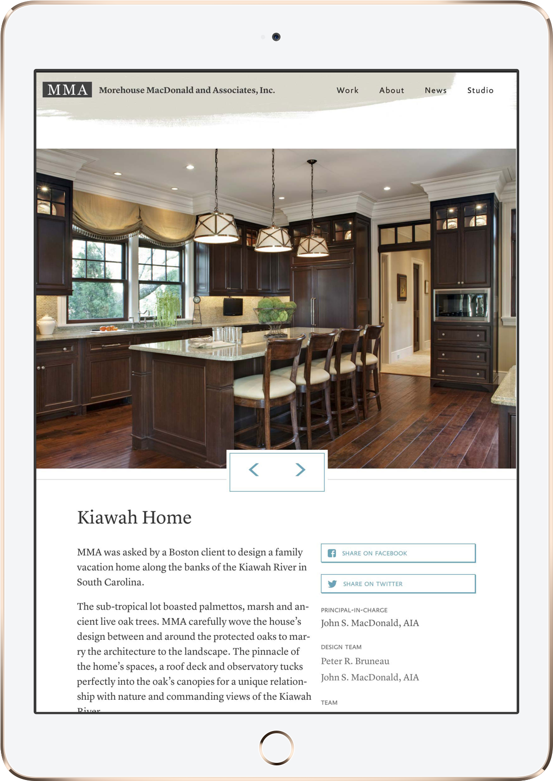 Mma Project Tablet Ipadair2 Gold Portrait (2000x2000), Png Download