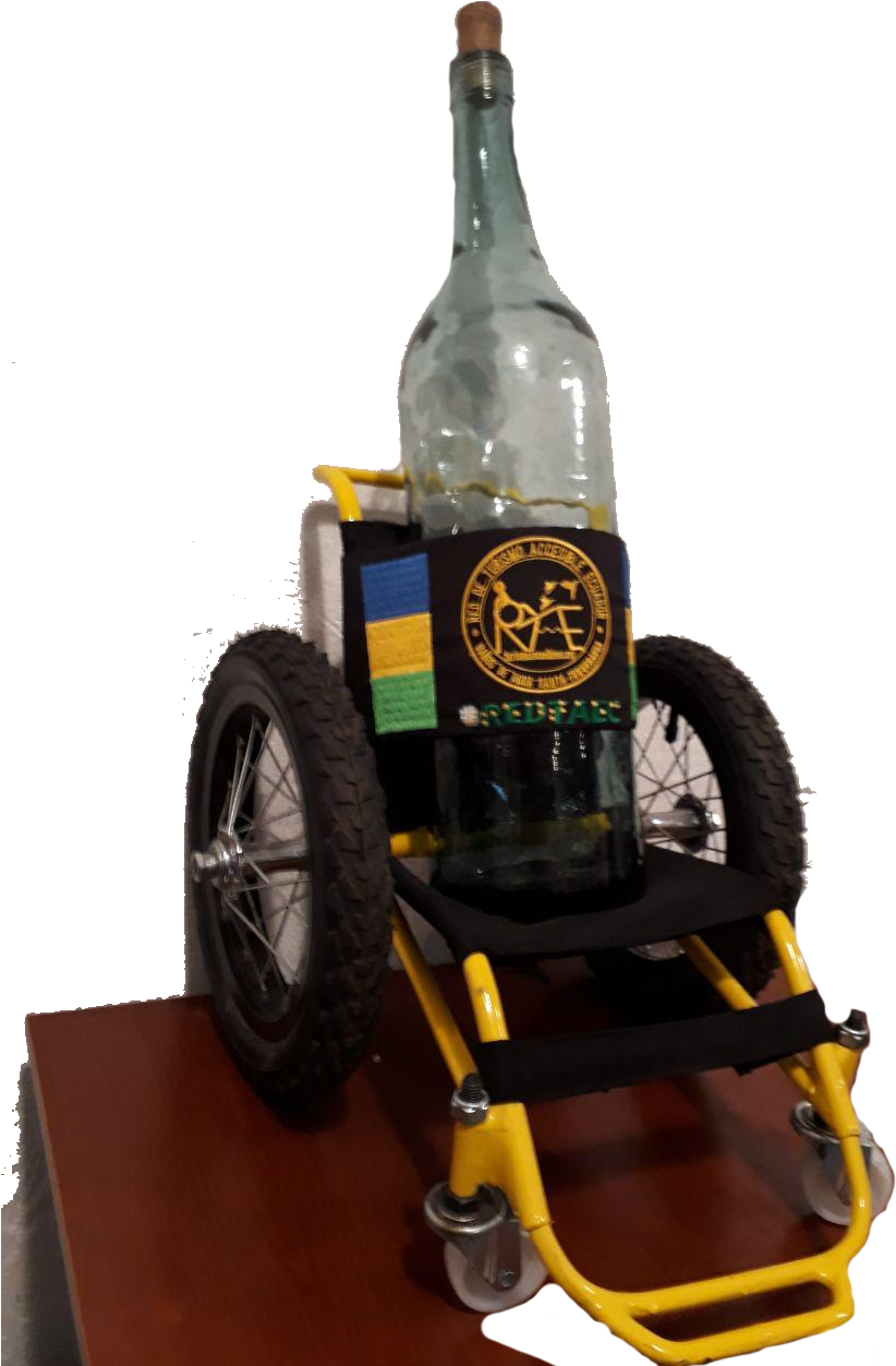 Mini-silla Portadora De Vinos Con Botella De Colección (960x1280), Png Download