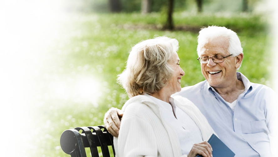 Laughing Couple Haven Behavioral Hospital Frisco - Senior Citizen Park (887x500), Png Download