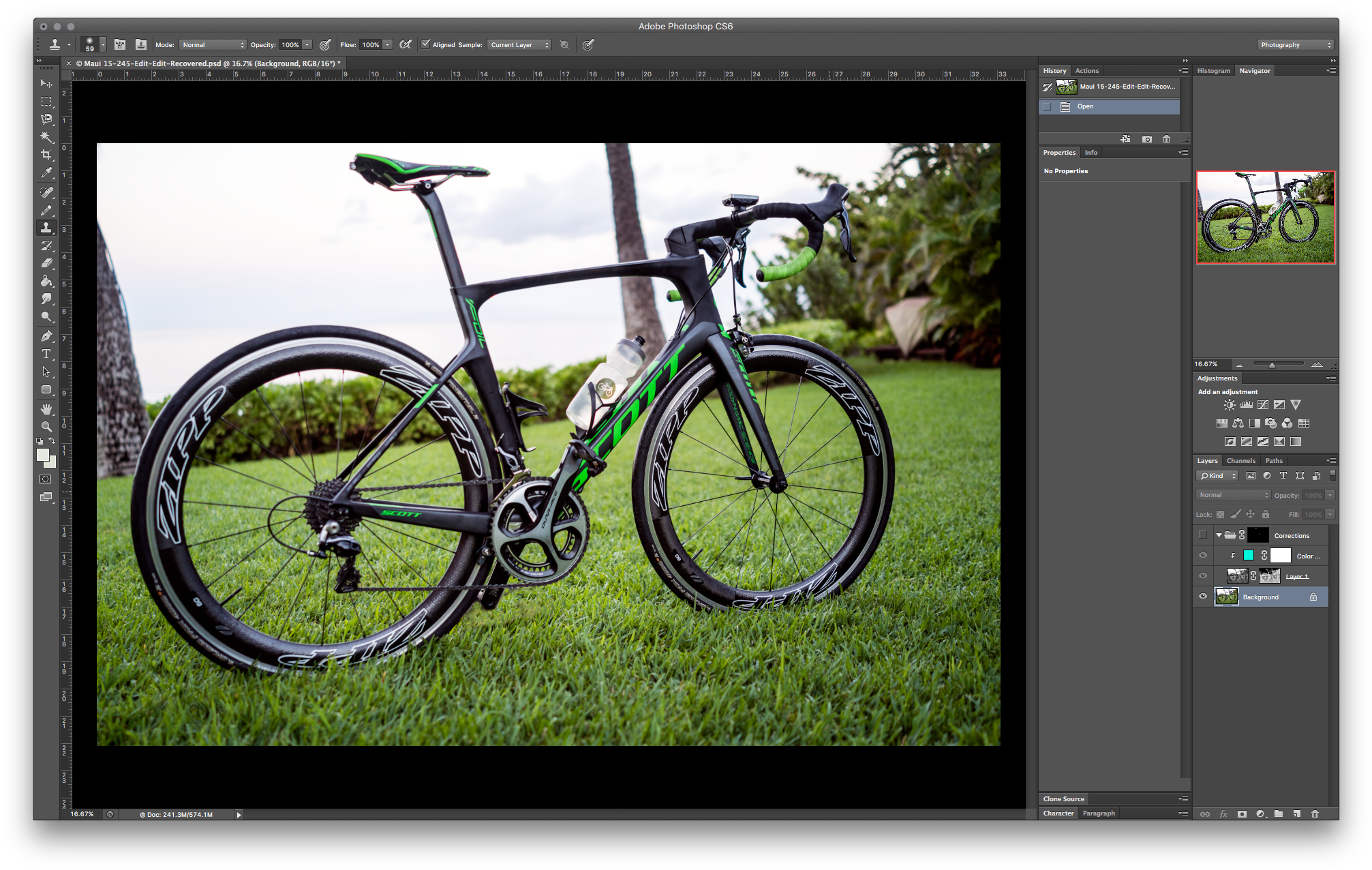 Photo With Red Fringe - Hybrid Bicycle (2048x1304), Png Download