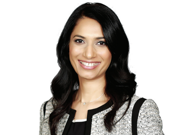 1534678770 Zore4a Cropped - Businessperson (870x469), Png Download