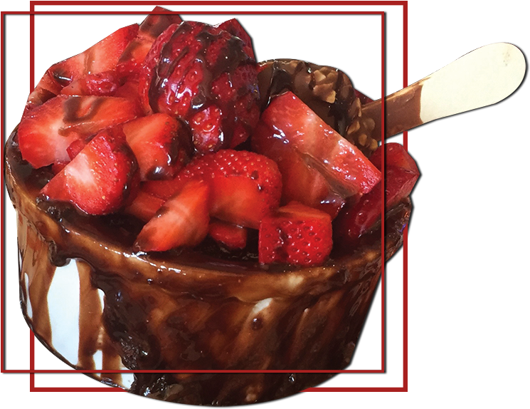 Delicioso Bolo De Chocolate Derretido Com Sorvete De - Strawberry (800x612), Png Download