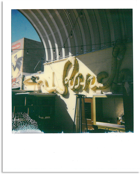 Wade's New Orleans Saints Helmet, Atop Shoal Creek - Architecture (500x614), Png Download