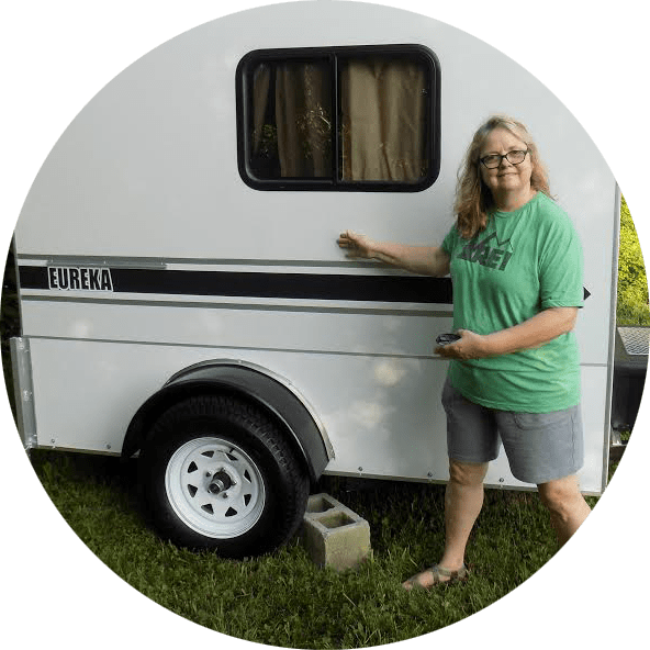 What Customers Say About Eureka Campers - Eureka Camper (592x592), Png Download