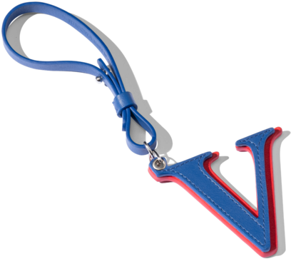 Charm "letter V" - Metal (900x900), Png Download