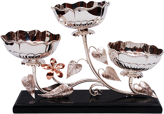 Silver Novelties Silver Gift Items Manufacturer Silver - Trophy (640x480), Png Download