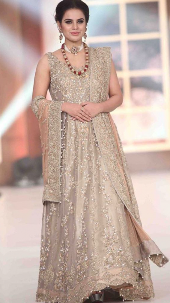 Tahira 32 Wedding Pakistani Bridal Dress - Gown (800x1007), Png Download