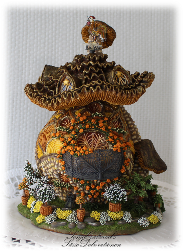 Gingerbread House - Mushroom Cottage - Statue (716x999), Png Download