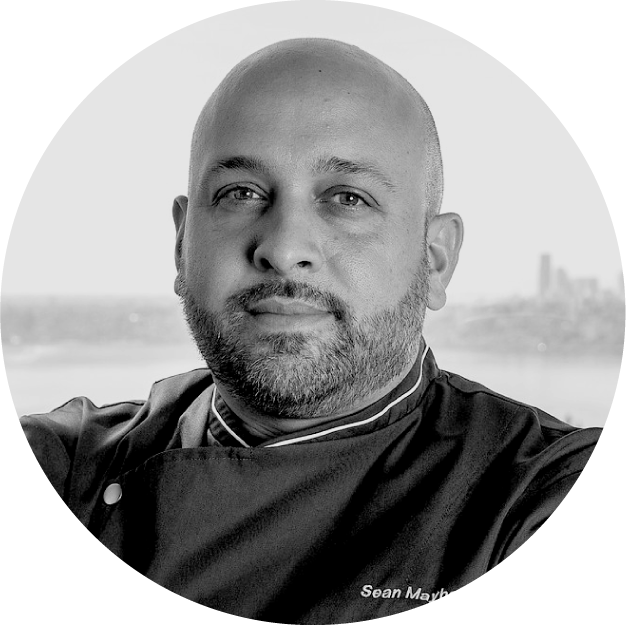 Sean Was Chef De Cuisine For Gordon Ramsay, Sous Chef - Gentleman (626x625), Png Download