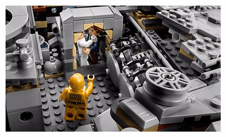 Lego Star Wars Ultimate Collector Series Millennium - Millennium Falcon Kessel Run Lego (730x548), Png Download