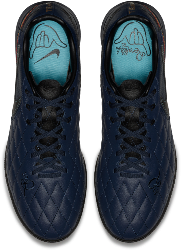 Nike Celebrates Ronaldinho's Brilliant Career - Water Shoe (964x964), Png Download