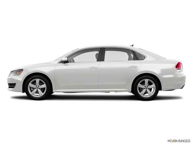 Used 2015 Volkswagen Passat In Mesa, Az - Mercedes Benz Cla Door (640x480), Png Download