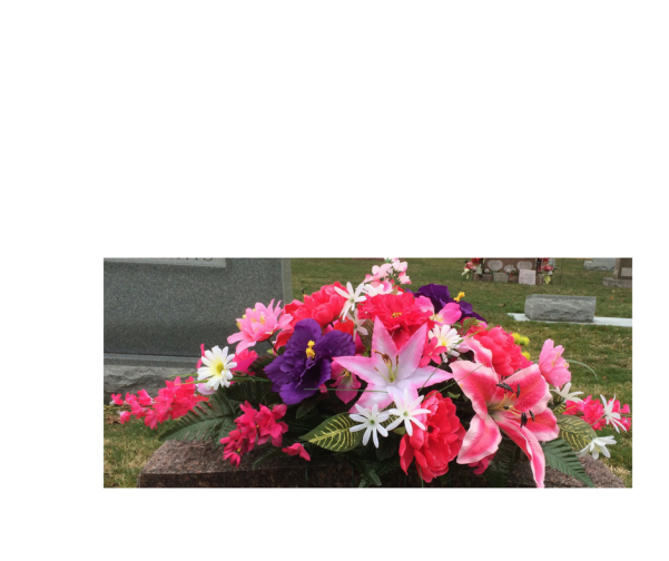 Memorial Saddles - Bouquet (600x674), Png Download
