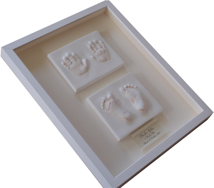 Older Baby Full Set Hand And Feet Impression - Wood (800x600), Png Download