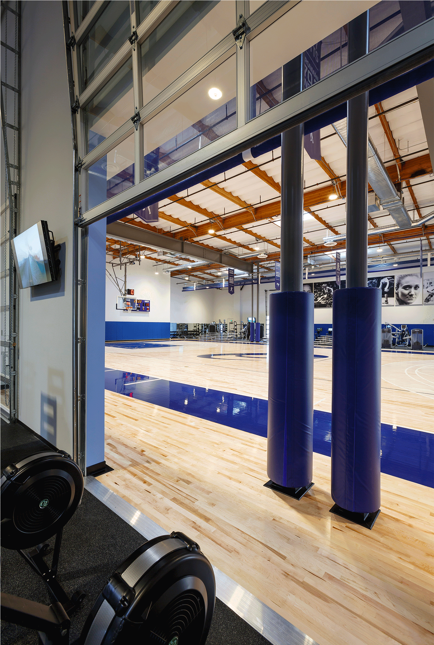 Asics Hq8 - Daylighting (3840x2243), Png Download