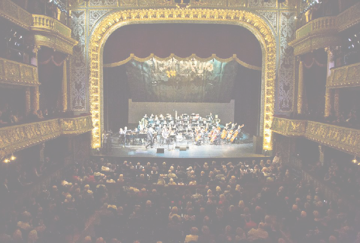 In The Recent Hollywood Film Amre By Jeff Vespa, Produced - Opera House (700x474), Png Download