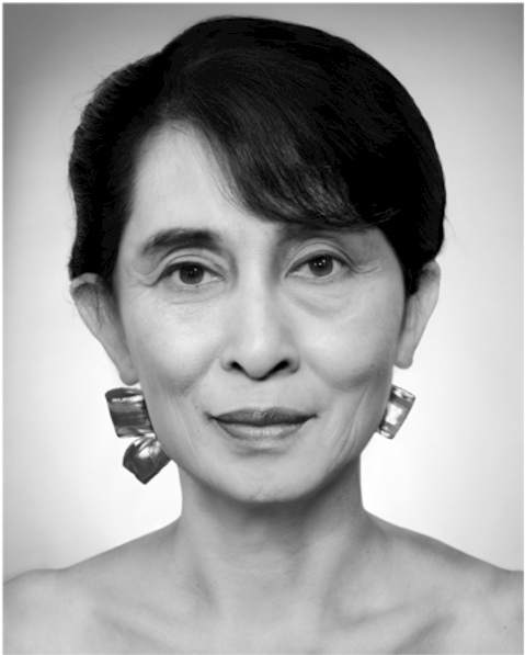 Artificial Theater-the Leader - Portrait Photography (1024x614), Png Download